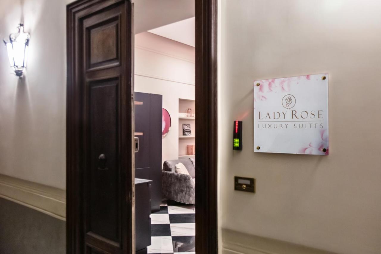 Lady Rose One Lägenhet Neapel Exteriör bild